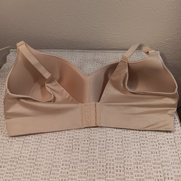 Cacique women's plus size 'Lightly Lined No-Wire' beige full coverage bra sz 42H - Picture 2 of 15